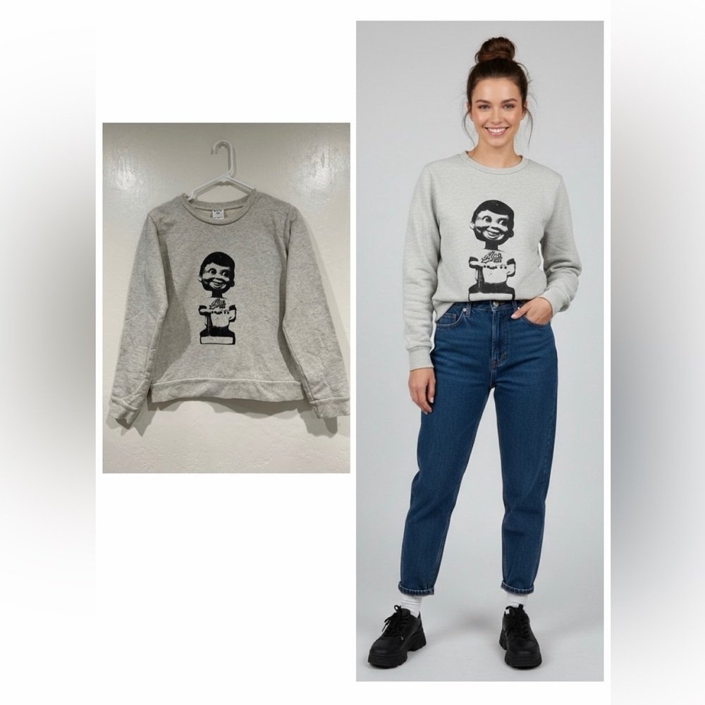 A.P.C. Gray Graphic Cotton Crewneck Sweatshirt size XS